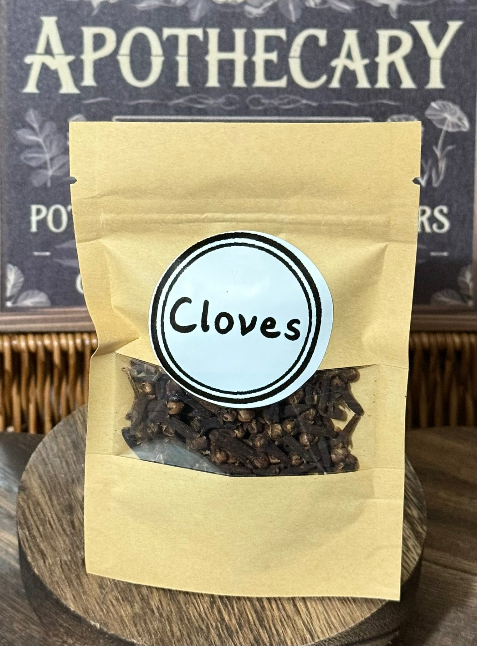 Cloves - Large Pouch