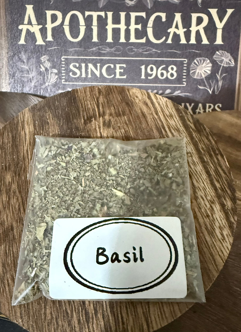 Basil - Small Pouch