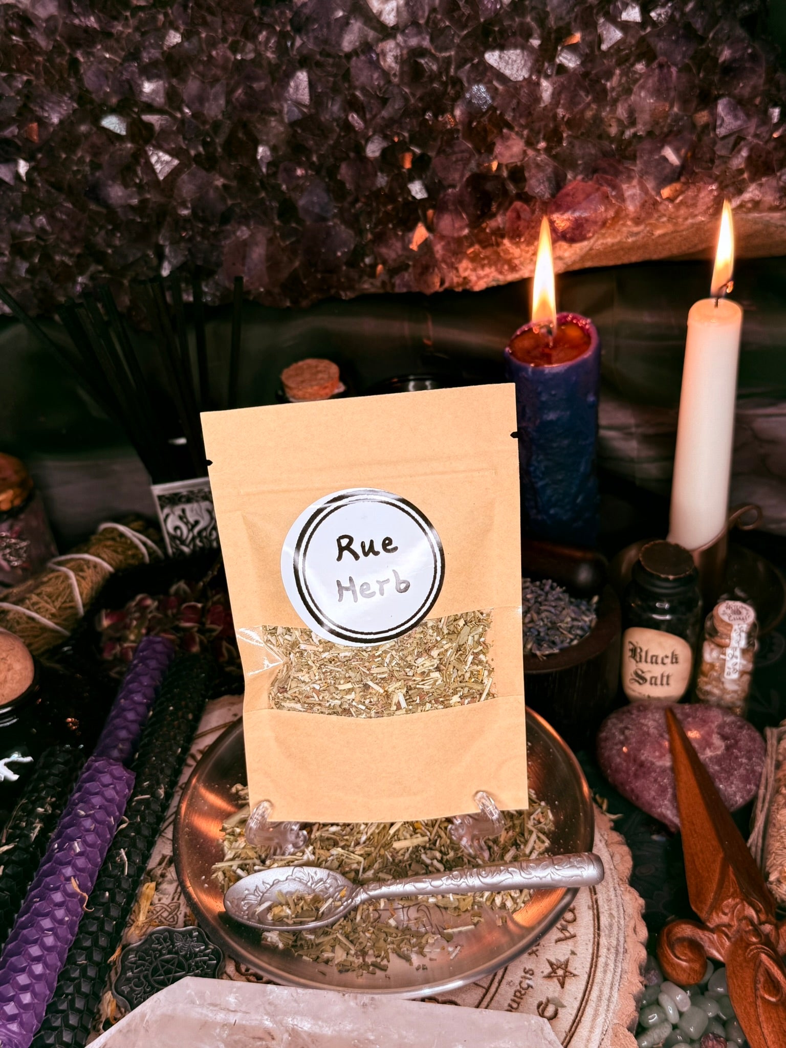 Rue Herb - Large Pouch