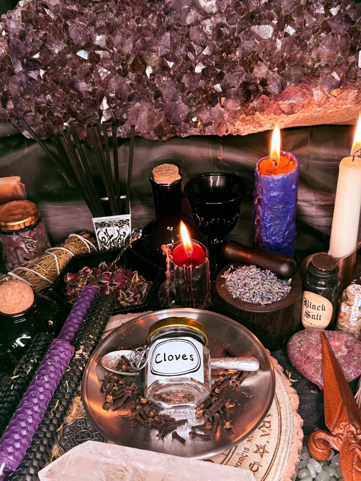 Cloves - Small Jar